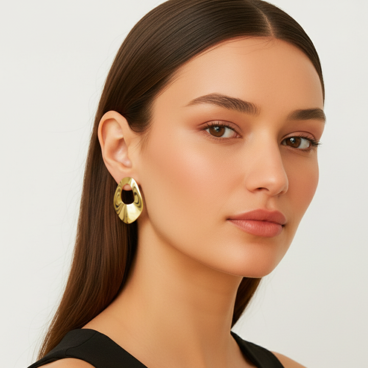 BRINCO ENCANTO BOTÂNICO - REVESTIDO A OURO 18K
