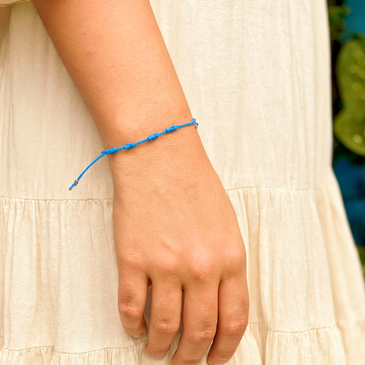 PULSEIRA 7 NÓS DA PAZ AZUL COM PRATA 925