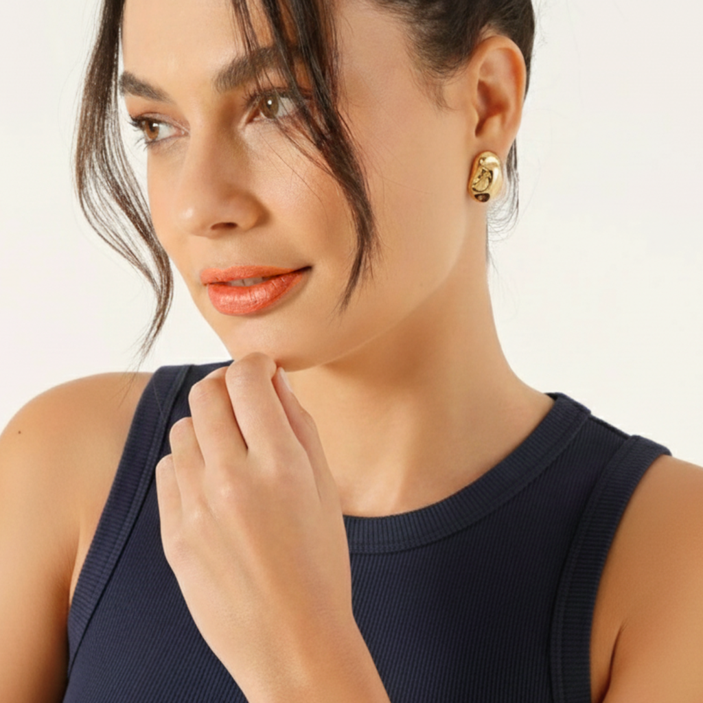 BRINCO ESSÊNCIA FORJADA - REVESTIDO A OURO 18K