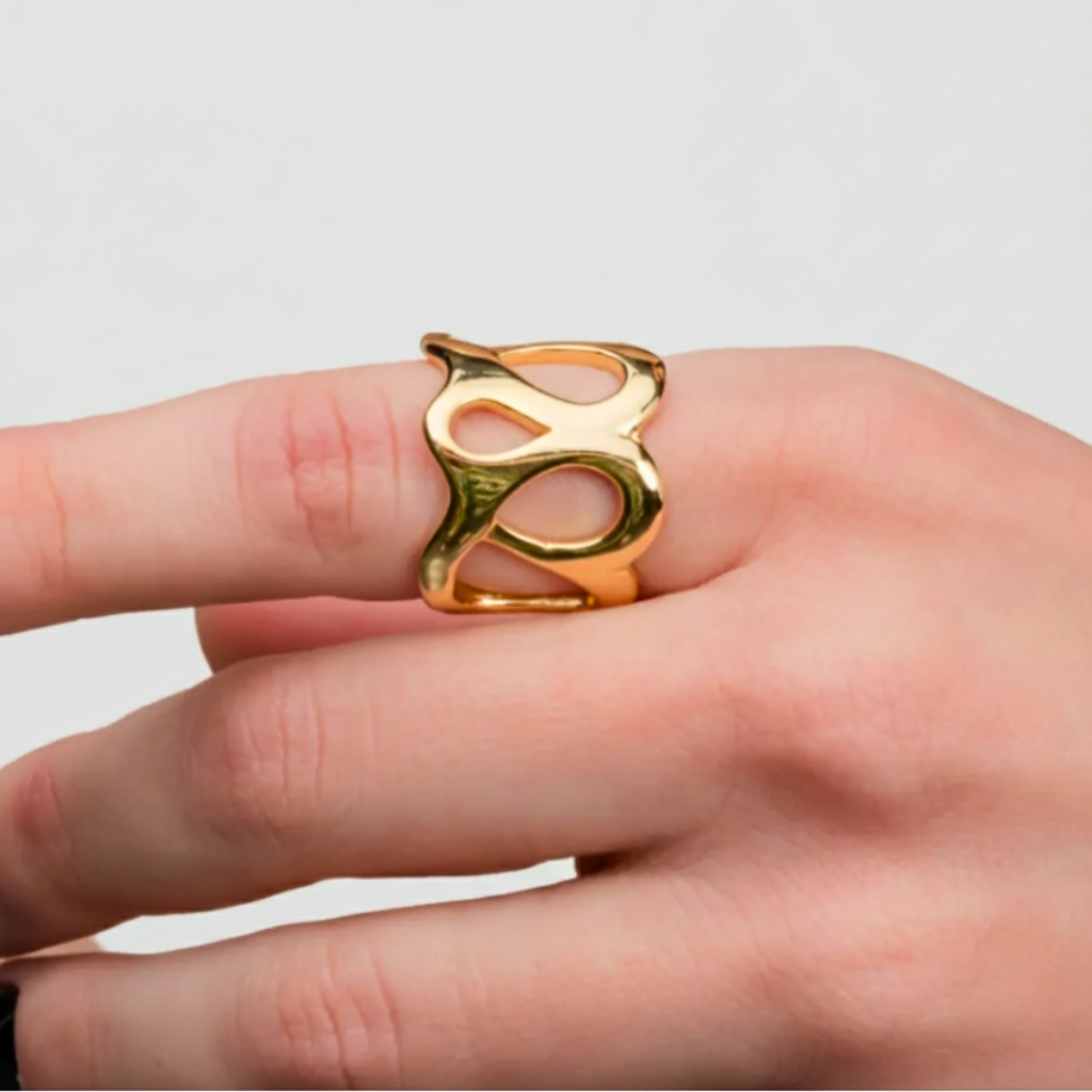 ANEL SÓLIDA LEVEZA - REVESTIDO A OURO 18K