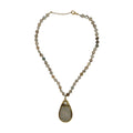COLAR QUARTZO COM PINGENTE DE CRISTAL COM DOURADO