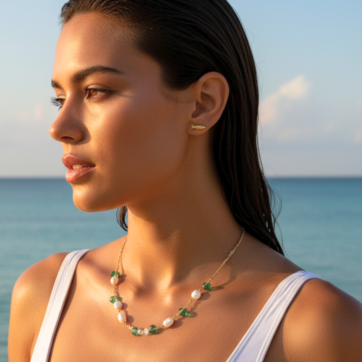 BRINCO PEIXE PEQUENO - BANHADO A OURO 18K
