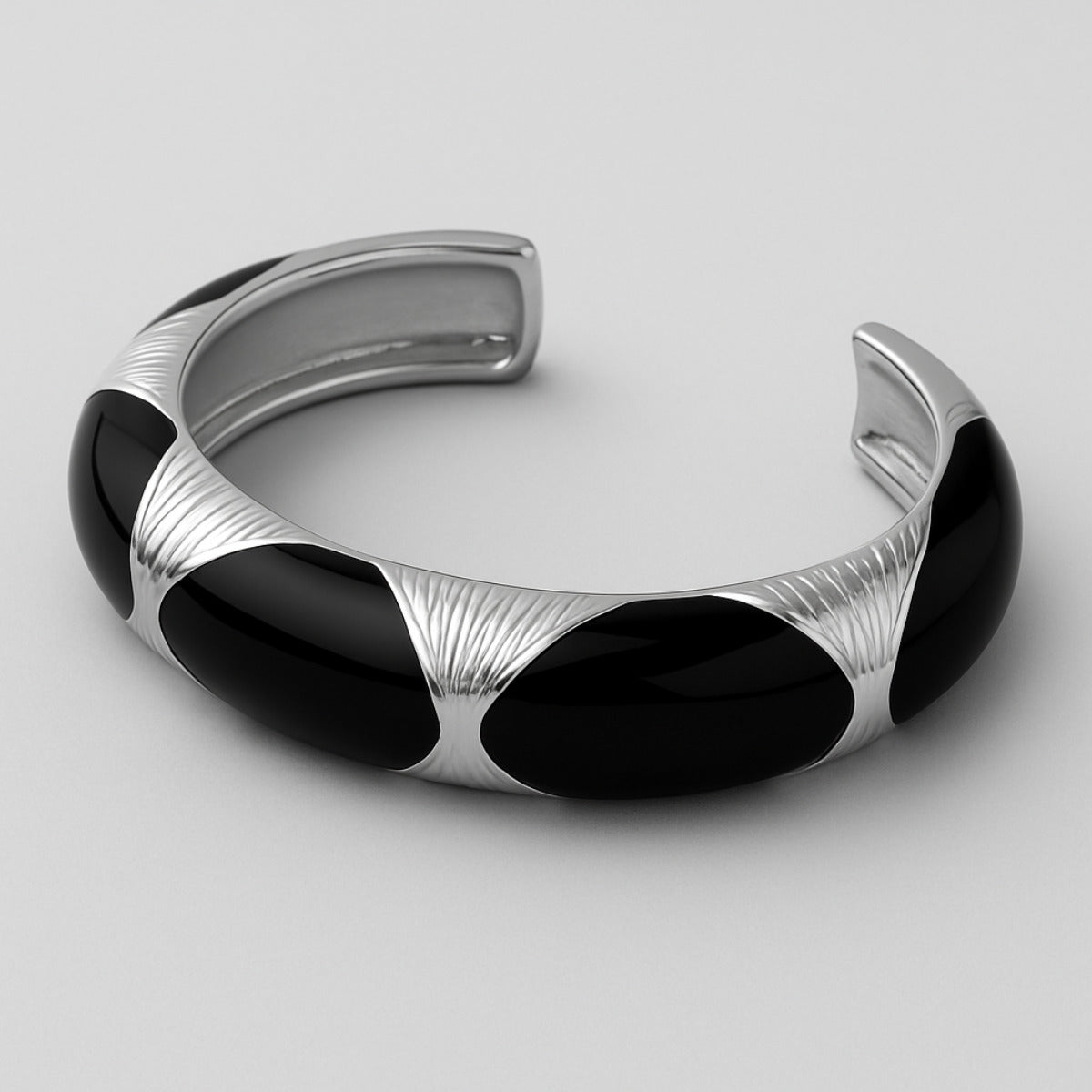 BRACELETE ROYALE - BANHADO A RÓDIO BRANCO