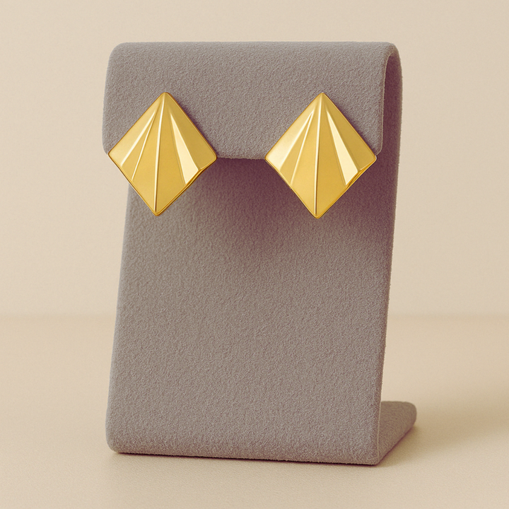 BRINCO ORIGAMI - REVESTIDO A OURO 18K