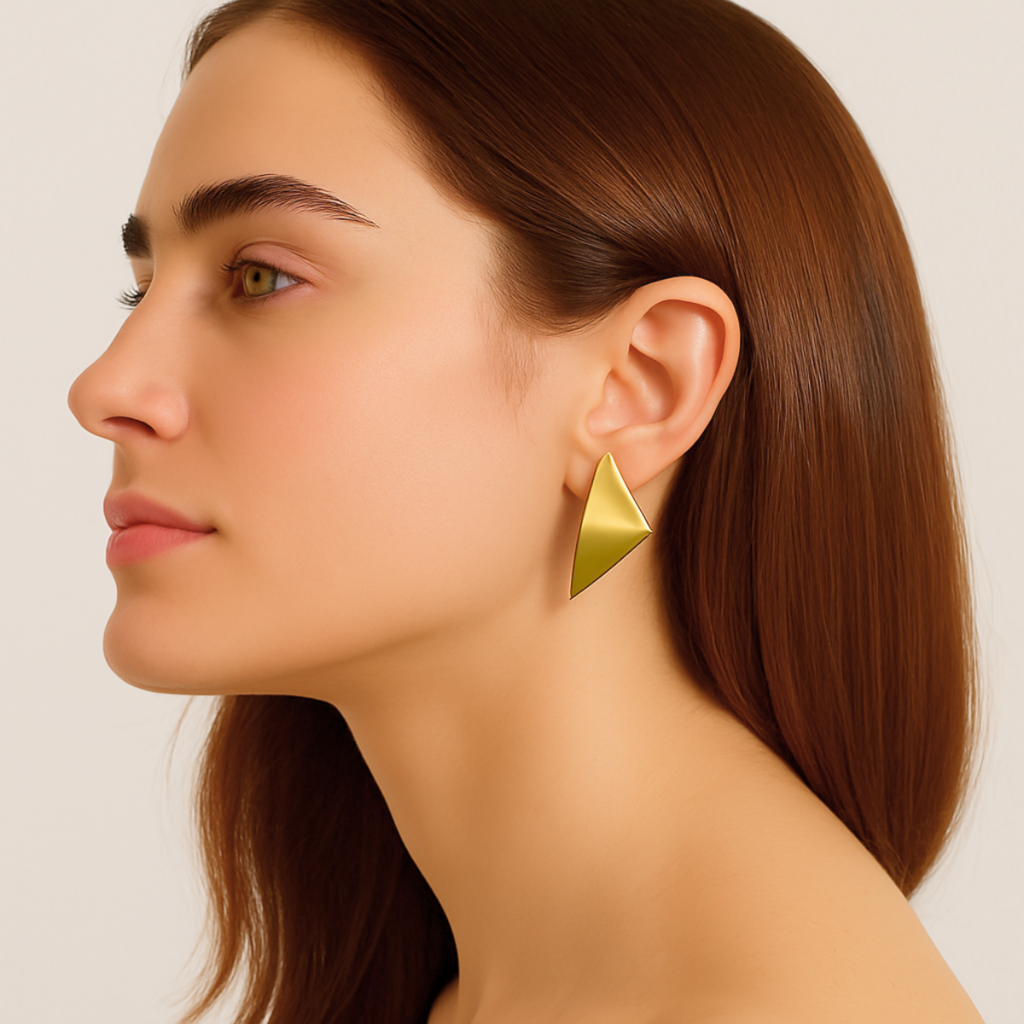 BRINCO FLECHA CELESTIAL - REVESTIDO A OURO 18K