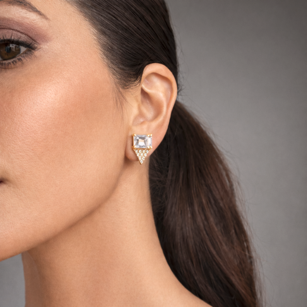 BRINCO LUZ DO OLHAR - REVESTIDO A OURO 18K