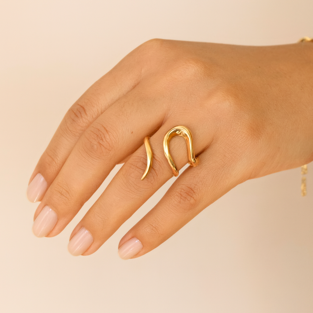ANEL SERPENTE - REVESTIDO A OURO 18K